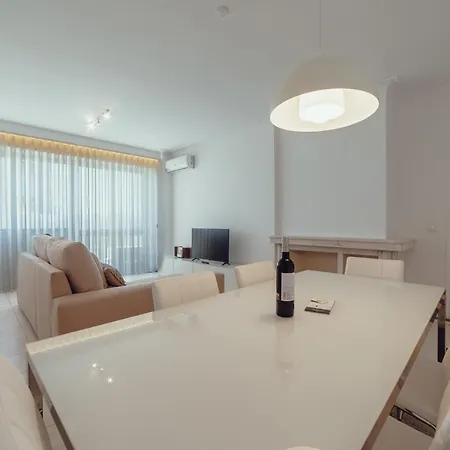 Grand Premium Boavista By Vacationy Lägenhet *