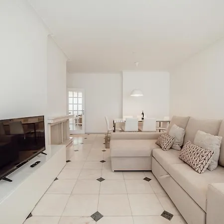 Grand Premium Boavista By Vacationy *