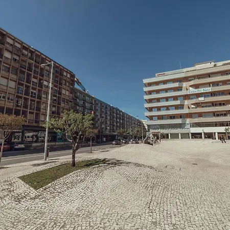 Grand Premium Boavista By Vacationy Porto